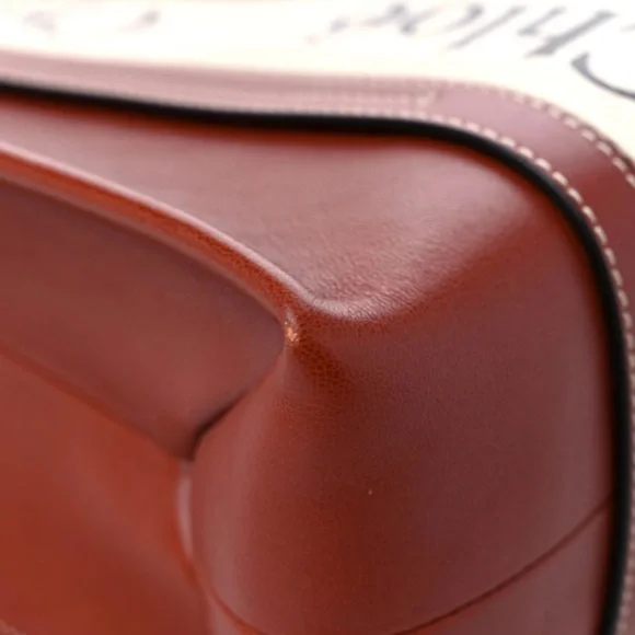 Preowned CHLOE Calfskin Med. Woody RibbonTote Sepia Brown- Great Condition. - Picture 9 of 12